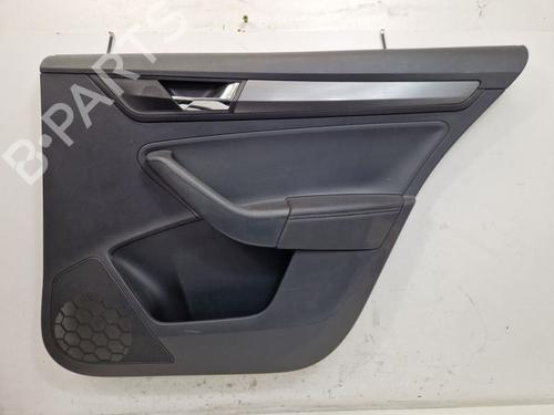 Used Rear right panel Rear right panel 37147097 37147097