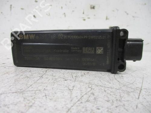 Used Control unit BMW 3 Touring (E91) 330 i (258 hp) 18790863
