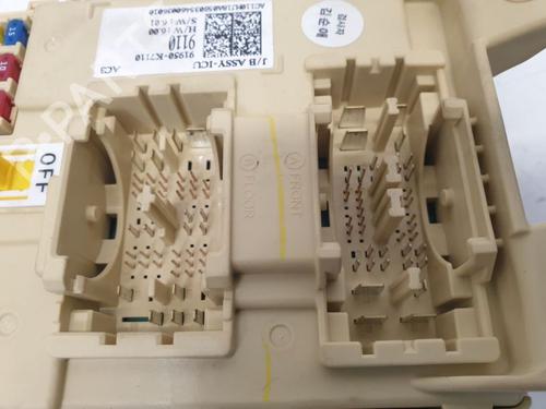 Fuse box HYUNDAI i10 III (AC3, AI3) 1.0 MPi | BP32661661E1 