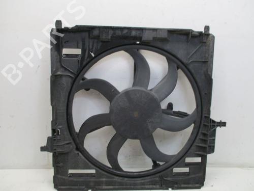 Used Fan BMW X5 (E70) xDrive 48 i (355 hp) 18802072
