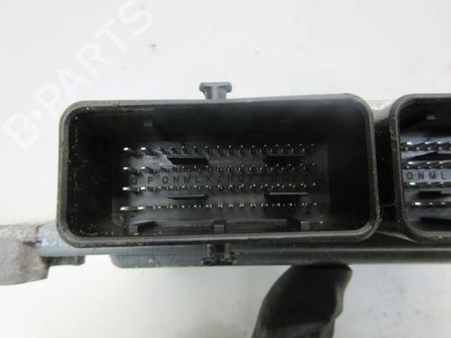 Engine control unit (ECU) DACIA DOKKER Express Box Body/MPV 1.3 TCe 130 (FENE) | BP28307325M57 