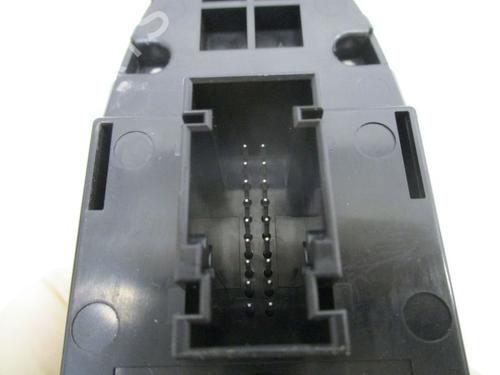 Switch BMW 3 (E90) 325 i | BP29092715I30 