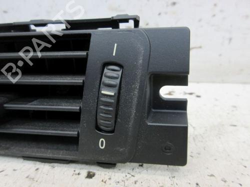 Air vent BMW 3 Touring (E91) 320 d | BP37124210I21 - Image 5