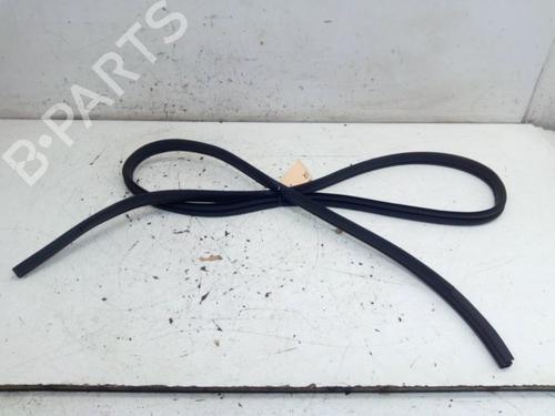 Used Rubber door seal NISSAN QASHQAI III (J12) 1.5 VC-T e-Power (190 hp) 29105143