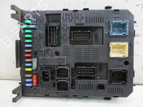 Used Fuse box PEUGEOT PARTNER Tepee 1.6 VTi (120 hp) 29092849