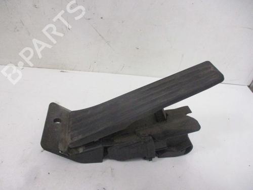 Pedal Pedal BMW 1 (F20) 118 d (143 hp) 37114212 37114212