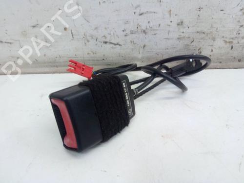 Sikkerhedssele-spænde MERCEDES-BENZ A-CLASS (W169) A 200 (169.033, 169.333) (136 hp) 31821215