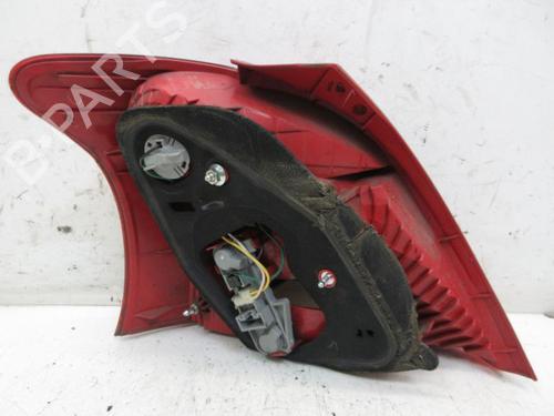 Right taillight TOYOTA YARIS (_P9_) 1.0 VVT-i (KSP90_, KSP90R) | BP29086173C35 