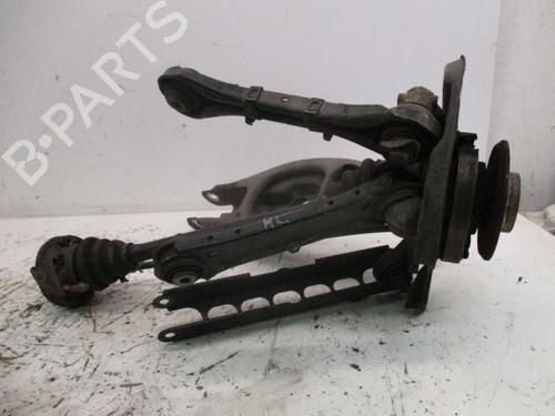 Used Left rear steering knuckle BMW 1 (E87) 116 d (116 hp) 25013982