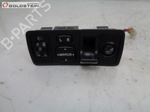 Used Switch TOYOTA COROLLA Estate (_E12_) 2.0 D-4D (CDE120_, CDE120R) (116 hp) 32660988