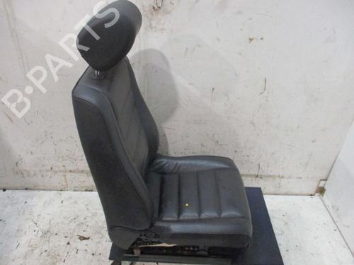 Left front seat VW TOUAREG (7LA, 7L6, 7L7) 3.2 V6 | BP29091284C15 