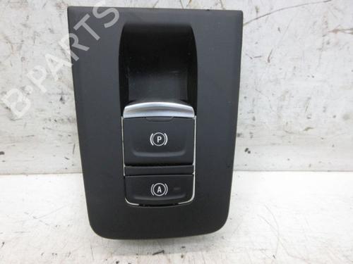 Used Switch RENAULT ZOE Hatchback Van (BFM_) Electric (BFMC, BFMD) (136 hp) 29087008