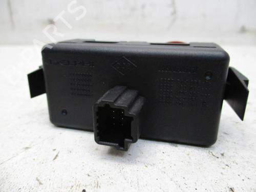 Warning switch RENAULT CLIO III (BR0/1, CR0/1) 1.6 16V (BR09, BR0T, CR09, CR0T) | BP37118138I22 - Image 4