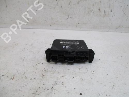 Used Control unit MERCEDES-BENZ C-CLASS (W203) C 220 CDI (203.006, 203.008) (143 hp) 18800386
