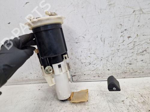 Used Fuel pump MITSUBISHI PAJERO PININ I (H6_W, H7_W) 2.0 GDI (H67W, H77W) (129 hp) 27597395