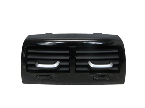 Used Air vent BMW 5 (G30, F90) 520 i (184 hp) 22388897