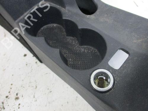 Middle console SKODA OCTAVIA II (1Z3) 1.6 | BP37115123I22 - Image 4