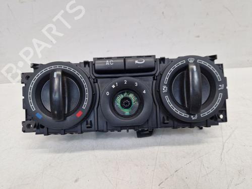 Climate control VW TRANSPORTER T5 Bus (7HB, 7HJ, 7EB, 7EJ) 1.9 TDI | BP32230162I5