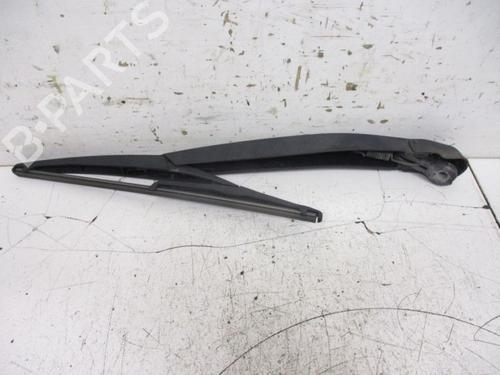 Used Front windshield wiper arm FIAT BRAVO II (198_) 1.4 T-Jet (198AXF1B) (150 hp) 18792148