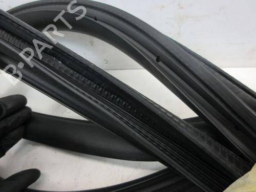 Rubber door seal MERCEDES-BENZ EQS (V297) EQS 450+ (297.123) | BP29097922C142 