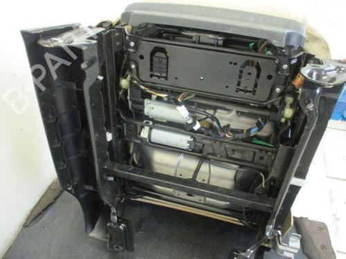 Right front seat LAND ROVER DISCOVERY III (L319) 2.7 TD 4x4 | BP18795739C16 