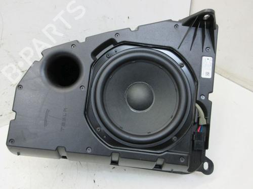 Used Speaker TESLA MODEL Y (5YJY) EV Performance All-wheel Drive (462 hp) 31811969