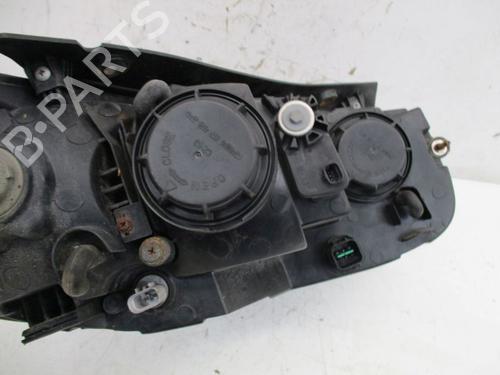 Left headlight HYUNDAI SANTA FÉ II (CM) 2.2 CRDi GLS 4x4 | BP30668125C28 