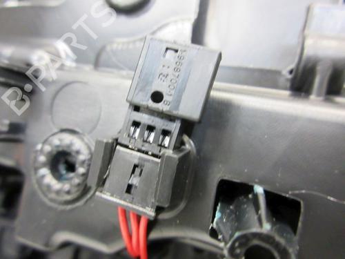 Høyre frontpanel TESLA MODEL Y (5YJY) EV Performance All-wheel Drive | BP31811962C59