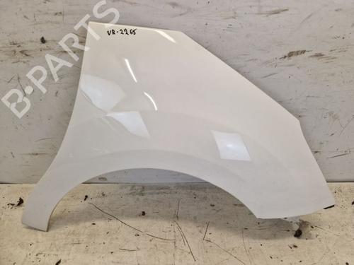 Parafango anteriore destro CITROËN C3 II (SC_) 1.2 VTi 82 (82 hp) 30669055