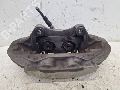 Used Right front brake caliper Right front brake caliper 37133485 37133485