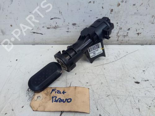 Used Ignition barrel FIAT BRAVO II (198_) 1.4 T-Jet (198AXG1B) (120 hp) 25944949