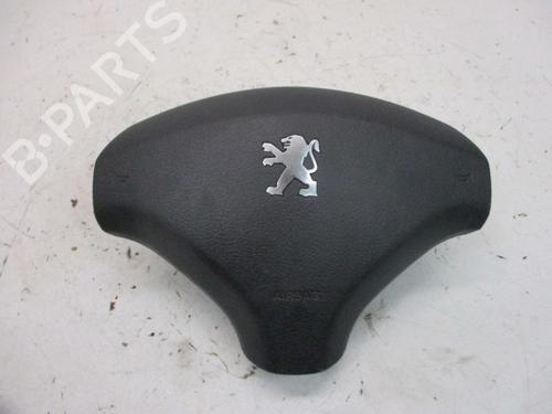 Steering wheel PEUGEOT 5008 (0U_, 0E_) 1.6 16V | BP18803075C49
