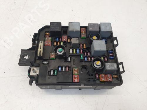 Used Fuse box Fuse box CHEVROLET TRAX 1.7 TD AWD (131 hp) 32452604 32452604