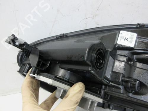 Right headlight TESLA MODEL Y (5YJY) EV Performance All-wheel Drive | BP38506088C29 - Image 6