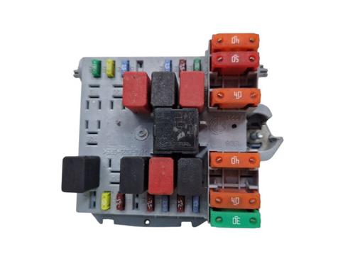 Used Fuse box Fuse box 38024716 38024716