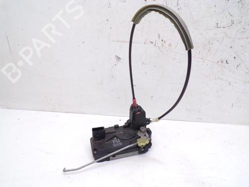 Højre bagtil lås Højre bagtil lås OPEL ZAFIRA / ZAFIRA FAMILY B (A05) 1.9 CDTI (M75) (120 hp) 37117734 37117734
