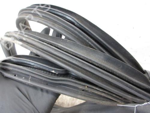 Rubber door seal OPEL VIVARO B Van (X82) 1.6 CDTI (05) | BP21136498C142 