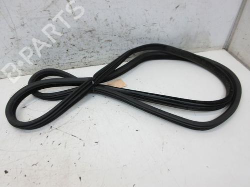 Used Rubber door seal VOLVO XC90 I (275) 2.5 T AWD (209 hp) 29092654