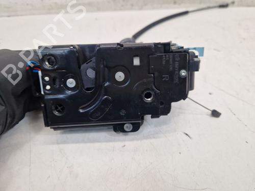 Front right lock VW TOURAN (1T1, 1T2) 1.4 TSI | BP26527372C97 