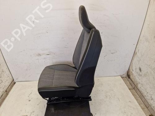 Right front seat RENAULT MEGANE E-TECH SUV EV60 (BNJ1) | BP37133838C16 - Image 10