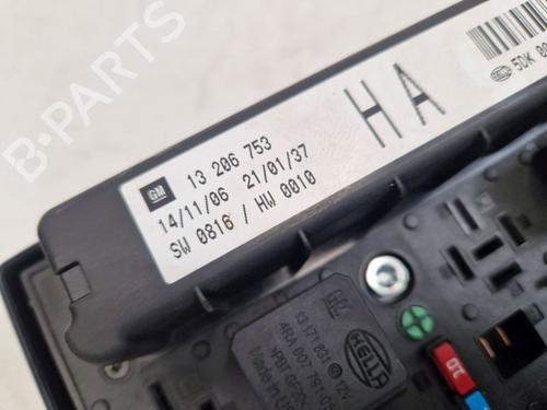 Fuse box OPEL ASTRA H TwinTop (A04) 1.6 (L67) | BP37143660E1 - Image 5