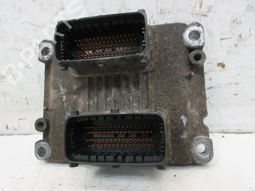 Used Control unit FIAT GRANDE PUNTO (199_) 1.4 16V (199BXG1B, 199AXG1B) (95 hp) 19289759
