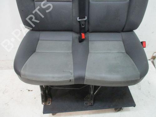 Right front seat FIAT DUCATO Van (250_) 100 Multijet 2,2 D | BP29088916C16