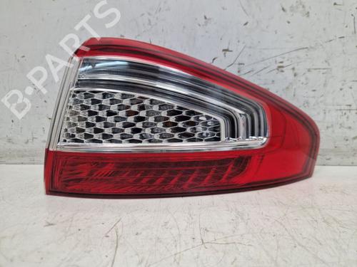 Used Right taillight FORD MONDEO IV (BA7) 2.0 EcoBoost (240 hp) 25901653