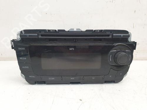 Bilradio Bilradio SEAT IBIZA IV (6J5, 6P1) 1.2 (70 hp) 34738201 34738201