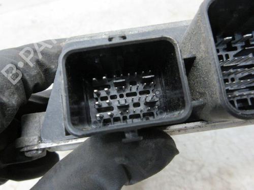 Engine control unit (ECU) CITROËN C4 CACTUS 1.2 VTi 82 | BP32012705M57 