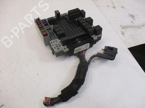 Sikringsdåse VOLVO V70 II (285) 2.4 D | BP29083593E1 
