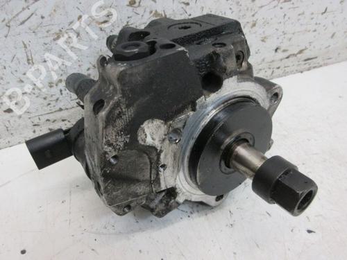 Used Fuel pump BMW X3 (E83) 3.0 d (204 hp) 19298314