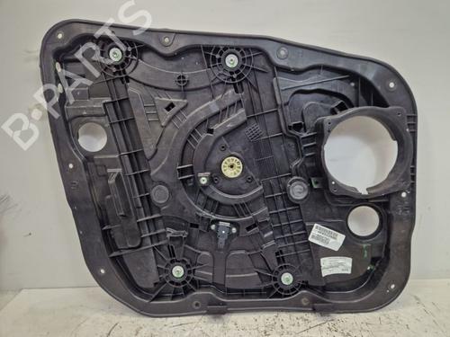 Rudehejsemekanisme ventre foran Rudehejsemekanisme ventre foran KIA SORENTO III (UM) 2.4 GDI (188 hp) 37140129 37140129