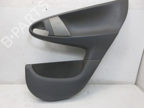 Used Rear right panel Rear right panel 37124555 37124555